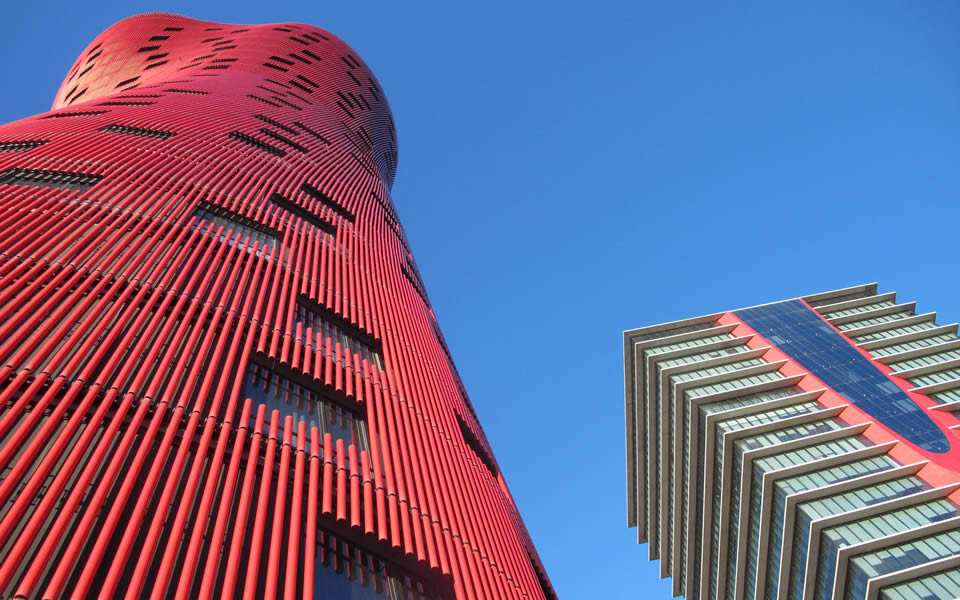Fira Barcelona - Gran Via iconic architecture seeks to make a mark