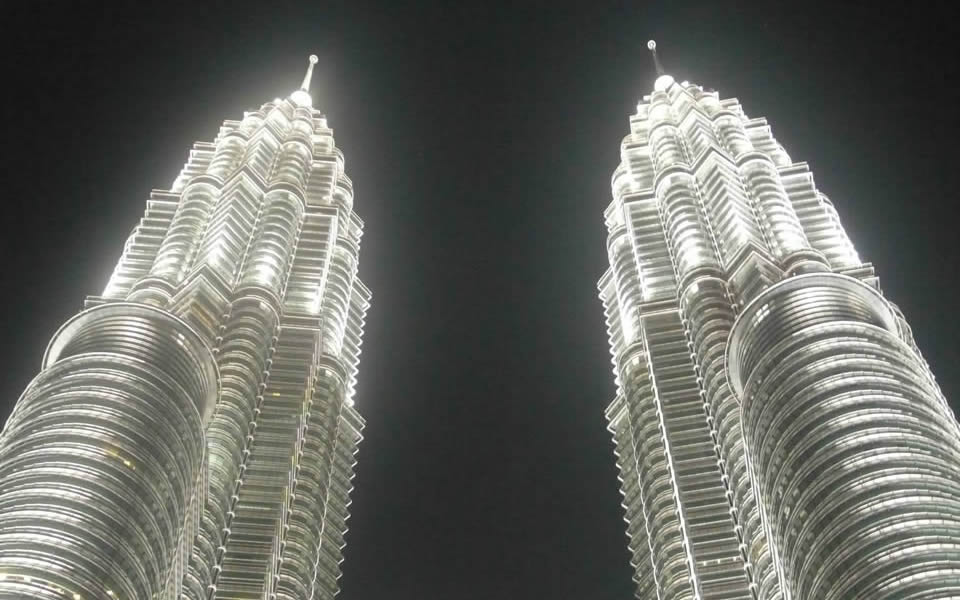 Kuala Lumpur - The Petronas Towers, one of the few impressive new icons