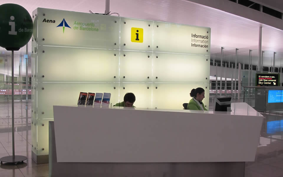Barcelona - Excellent information centre both design and service