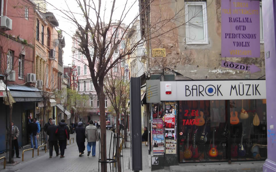 Istanbul -Galipdede Avenue, Beyoğlu’s 'music street' for over 60 years
